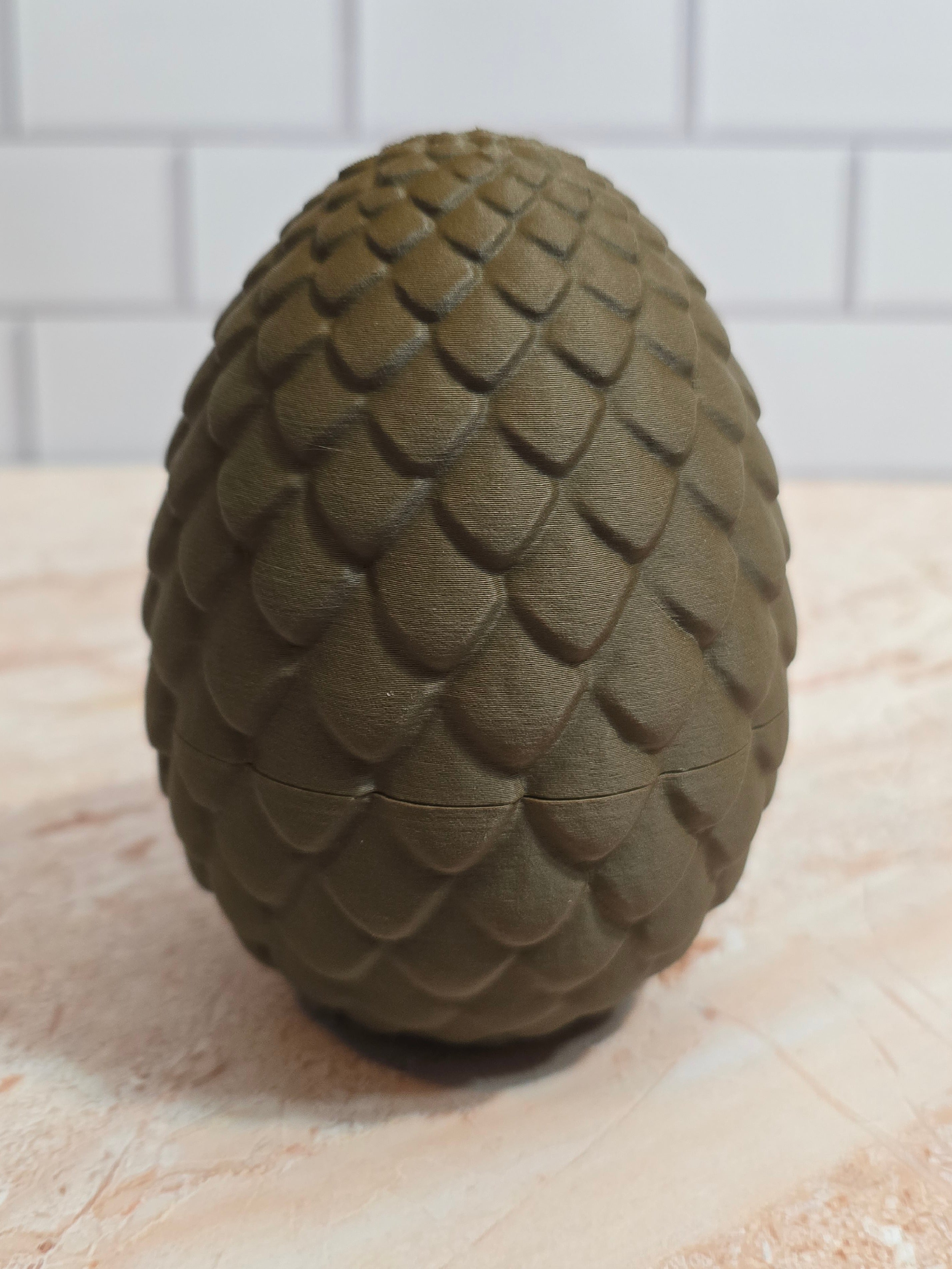 3D Printed Hollow Easter Eggs - Fillable Surprise Eggs in 3 Sizes