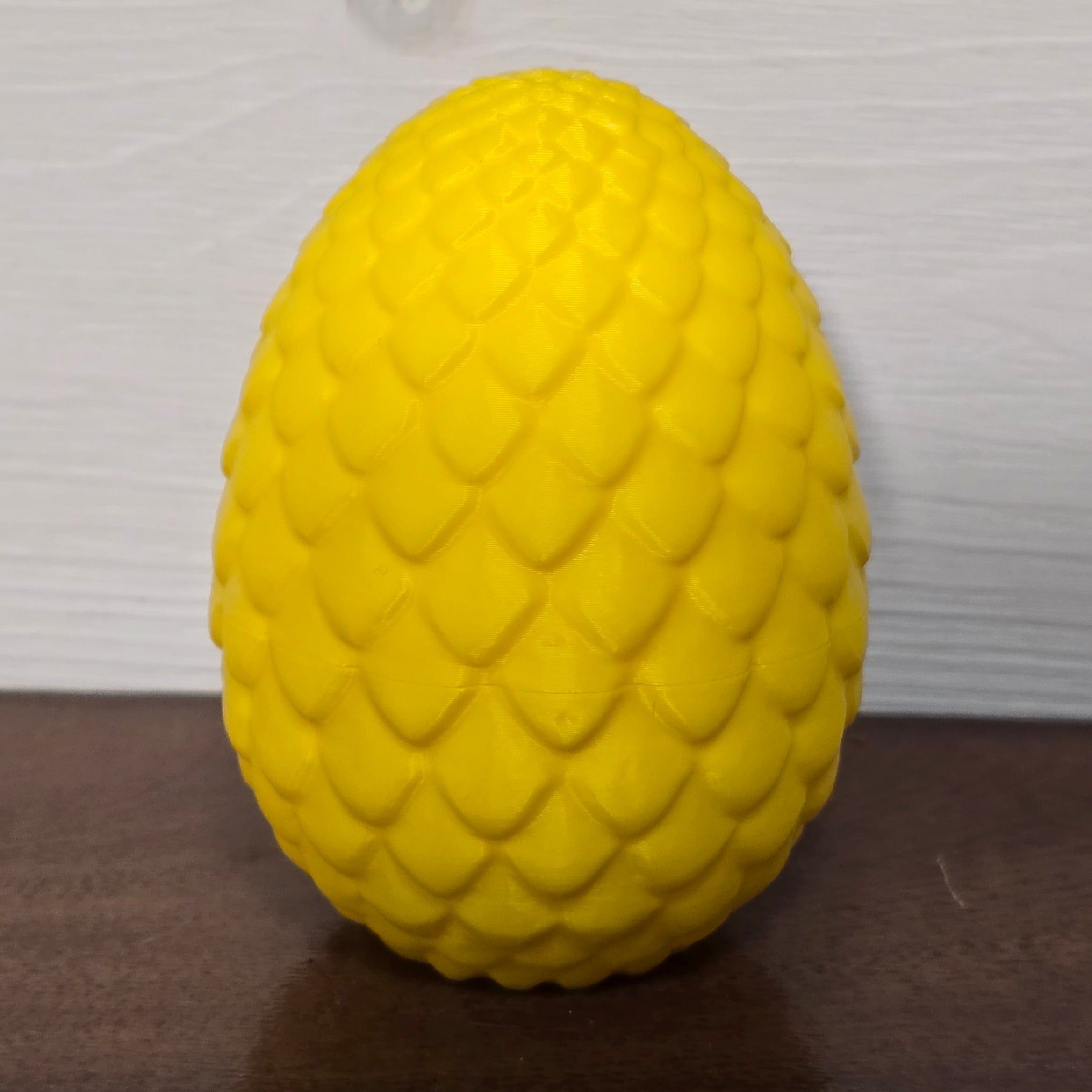 3D Printed Hollow Easter Eggs - Fillable Surprise Eggs in 3 Sizes